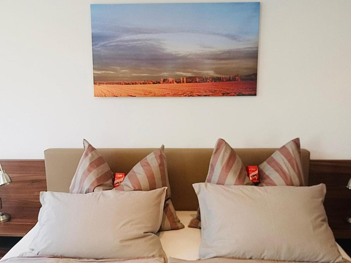 Lilie Appartement In Heviz Mit Tiefgarage, New And Modern Экстерьер фото