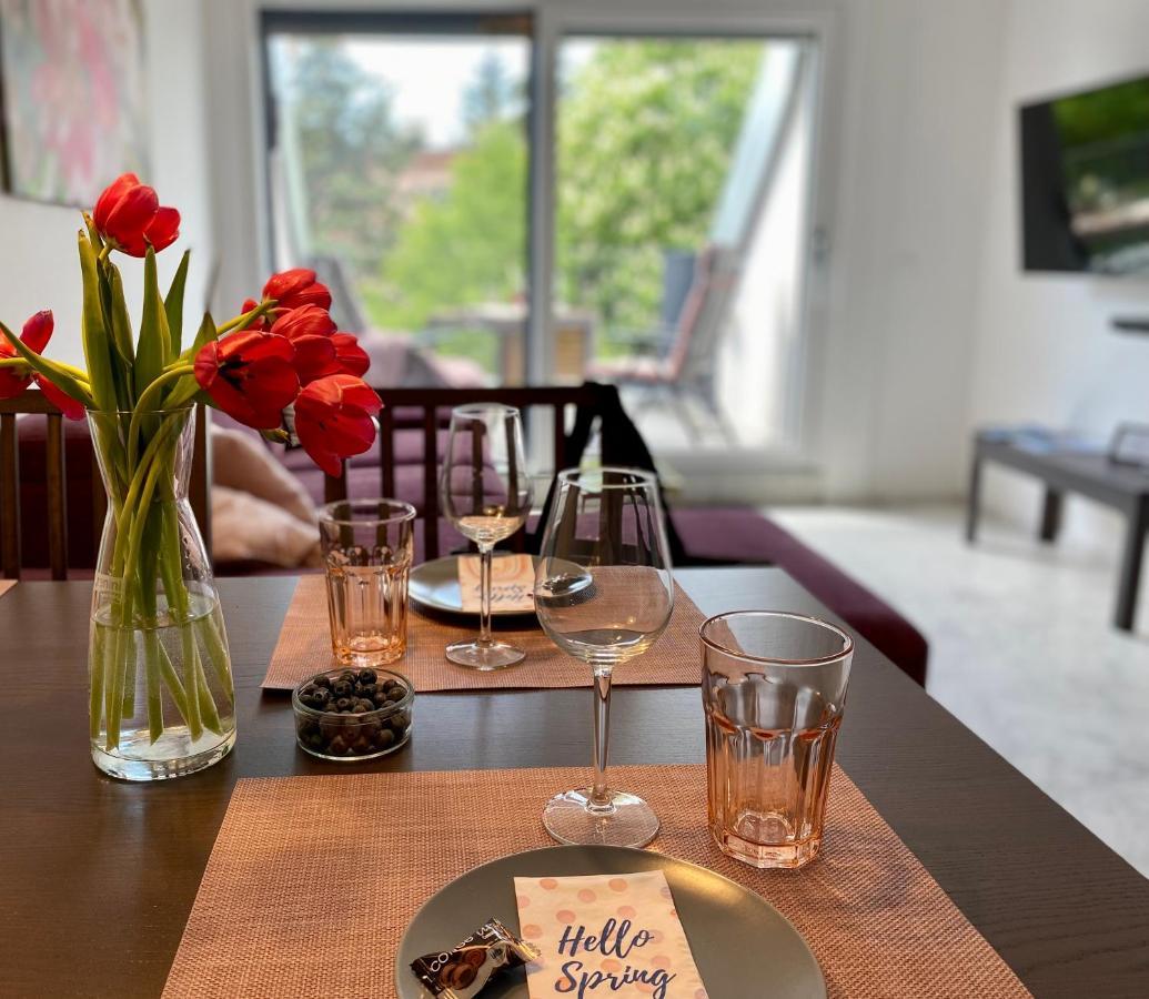 Lilie Appartement In Heviz Mit Tiefgarage, New And Modern Экстерьер фото