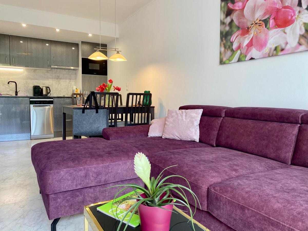 Lilie Appartement In Heviz Mit Tiefgarage, New And Modern Экстерьер фото